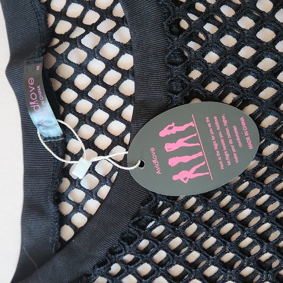 CRop top 🖤 M - Picture 3 of 4